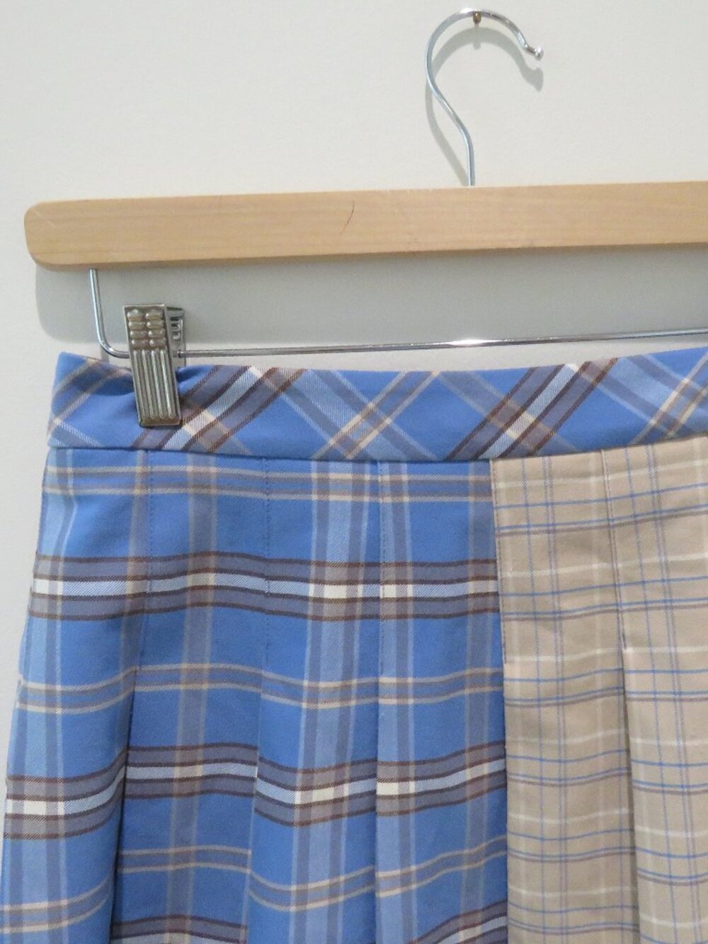 ARITZIA SUNDAY BEST Olive Micro Pleat Plaid Mini Skirt 4 Academia Coquette Prep - Picture 3 of 15